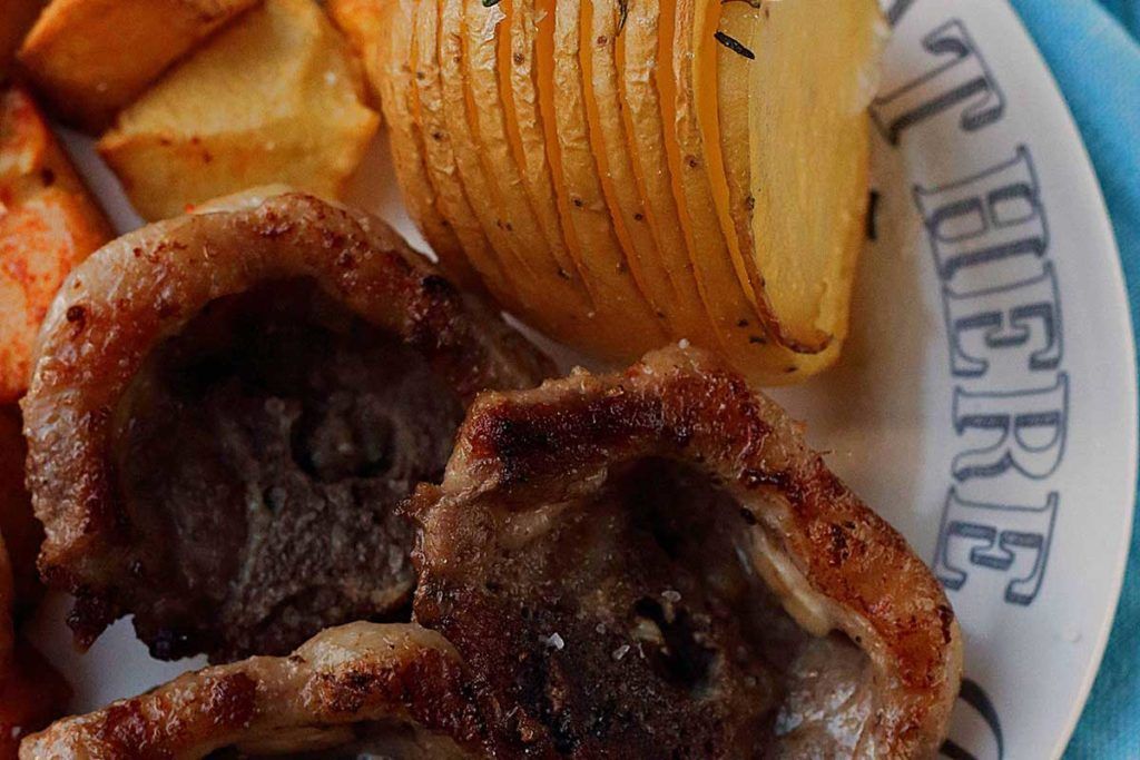 collares de cordero ternasc de aragon con patatas