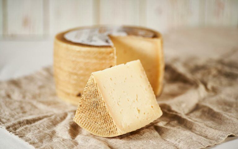 comprar queso de oveja Granja Perales semicurado