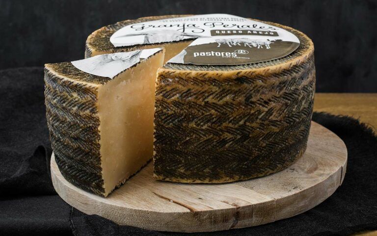 comprar queso añejo granja perales